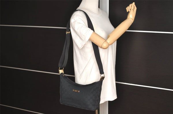 Authentic GUCCI Shoulder Cross Body Bag GG Canvas Leather 0190433 Black 4232I