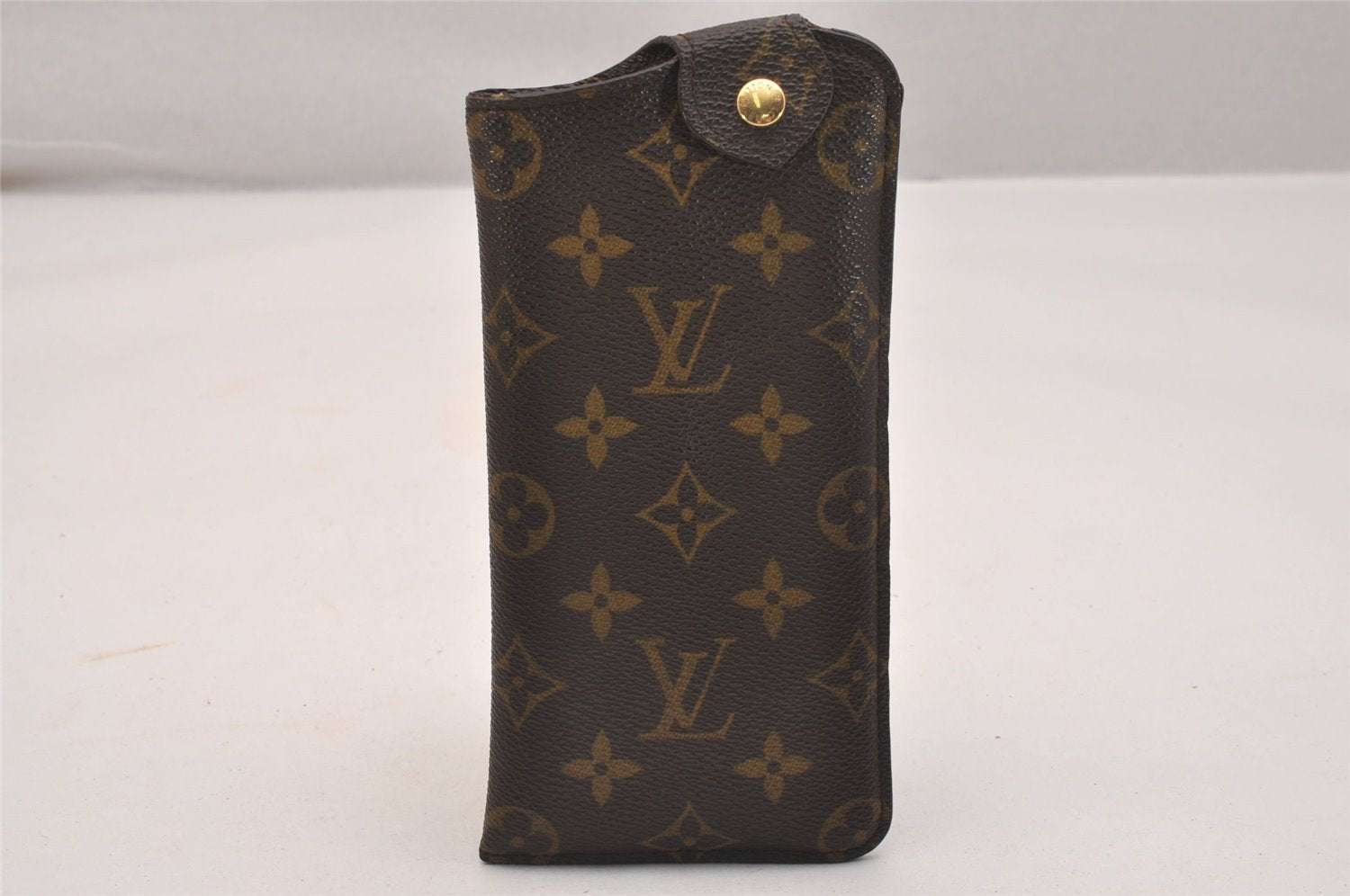 Authentic Louis Vuitton Monogram Etui Lunettes MM Glasses Case M66544 LV 4232J