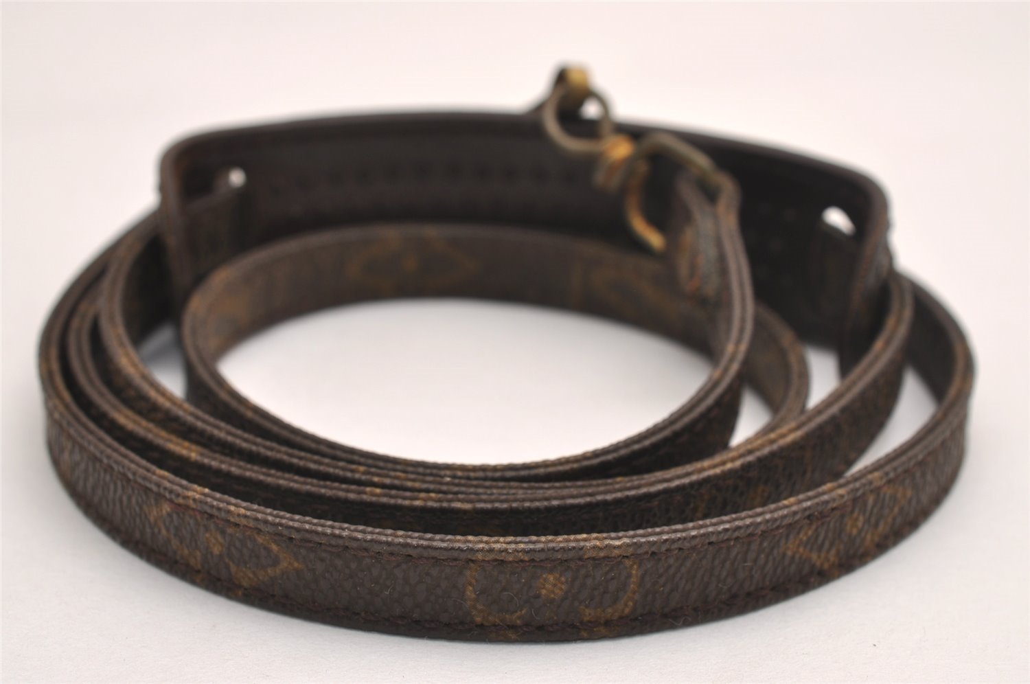 Authentic Louis Vuitton Monogram Shoulder Strap Old Model 50.8