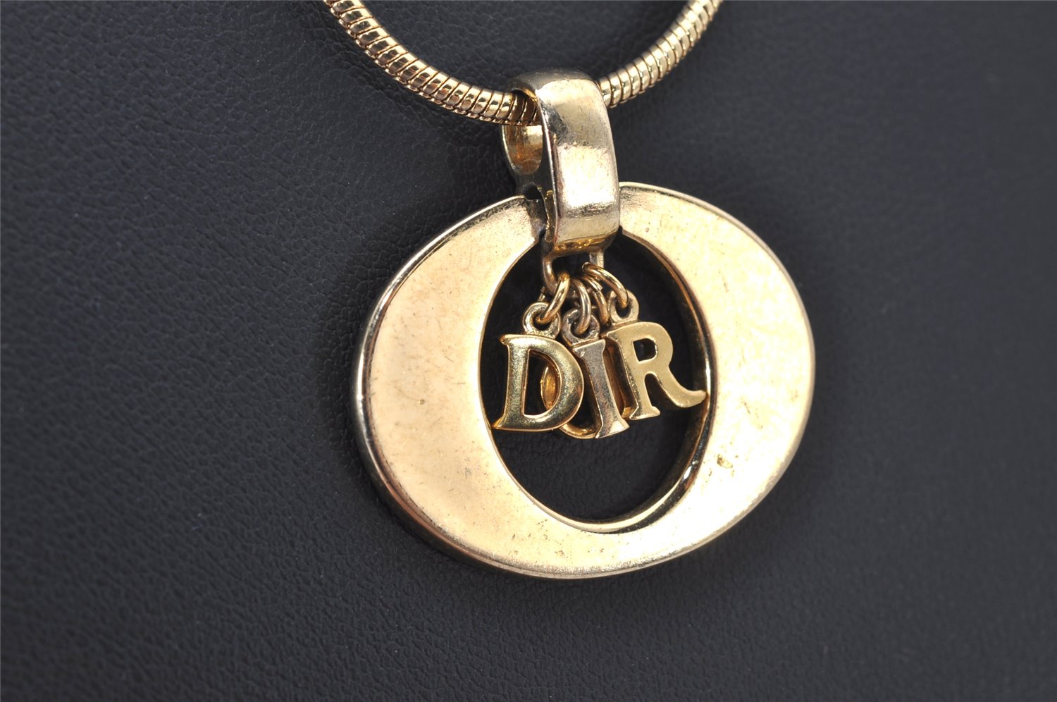 Authentic Christian Dior Gold Tone Chain Pendant Necklace CD 4233K