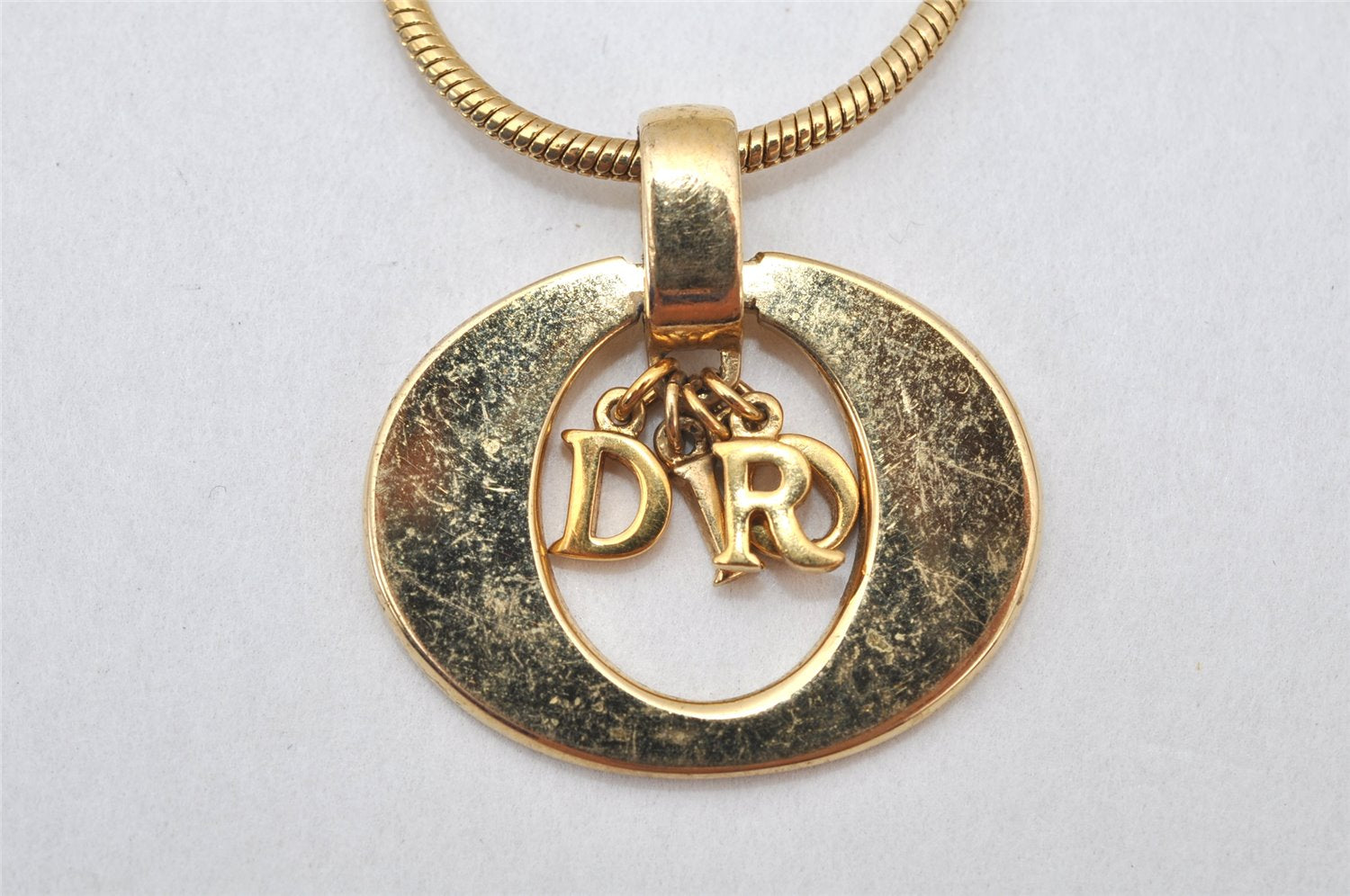 Authentic Christian Dior Gold Tone Chain Pendant Necklace CD 4233K