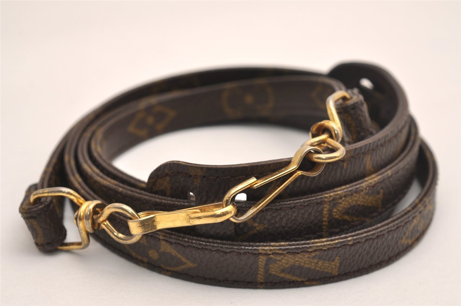 Authentic Louis Vuitton Monogram Shoulder Strap Old Model 50.8