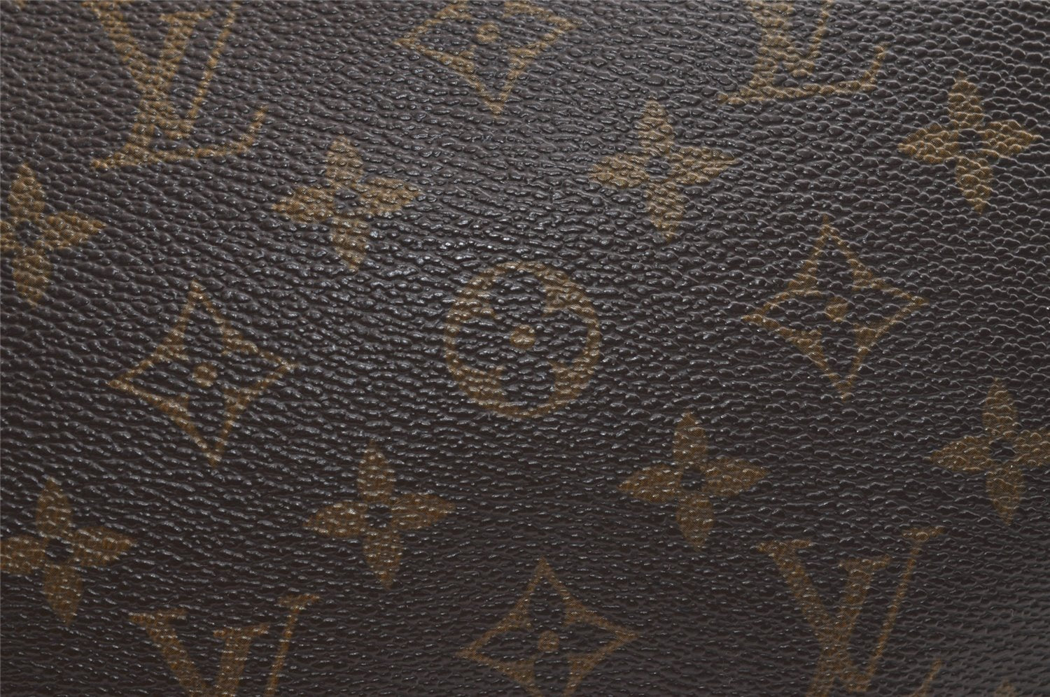 Auth Louis Vuitton Monogram Trousse Toilette 28 Clutch Hand Bag Old Model 4236K