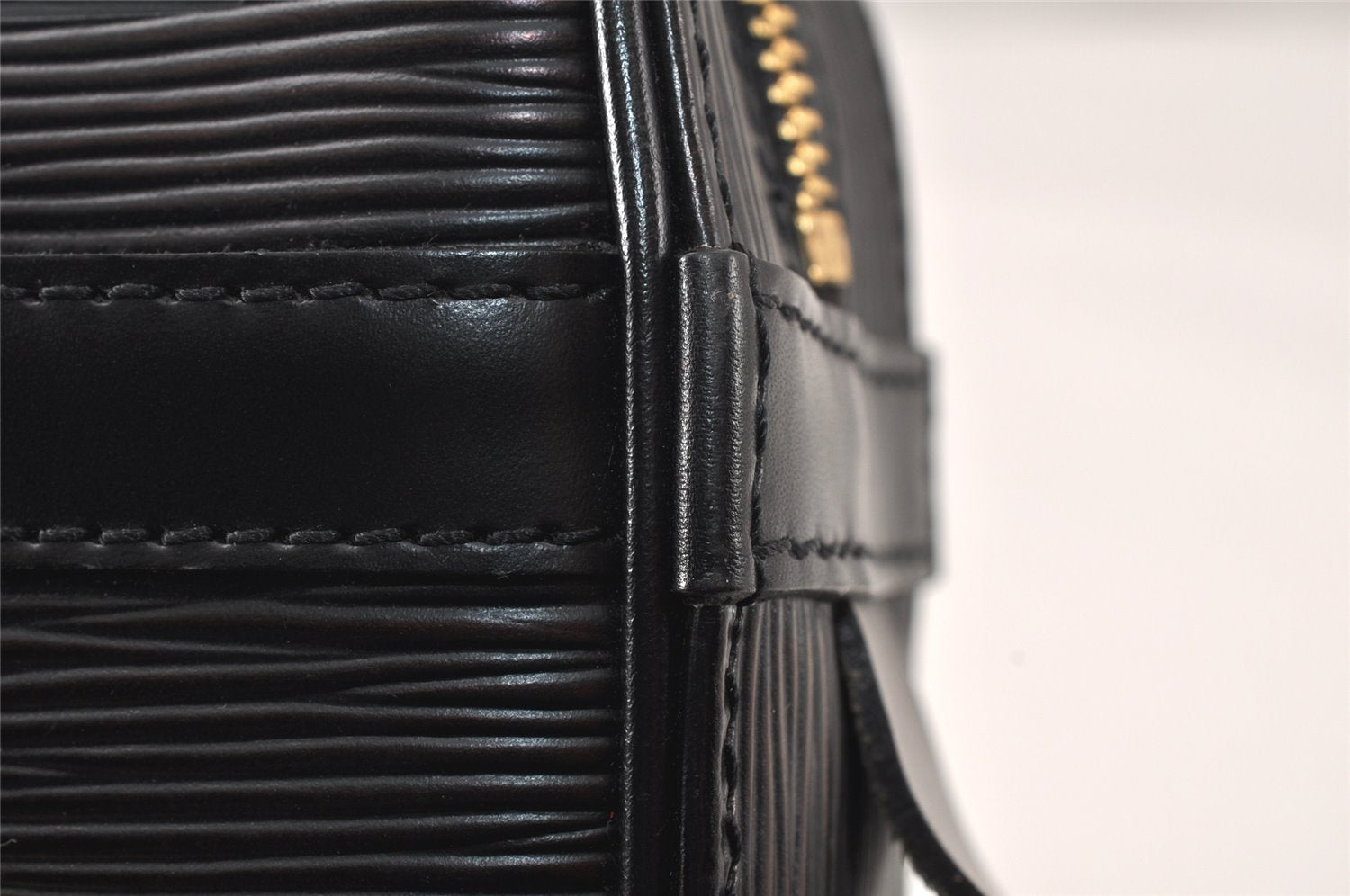 Authentic Louis Vuitton Epi Compiegne 28 Clutch Hand Bag Black SP Order LV 4238K