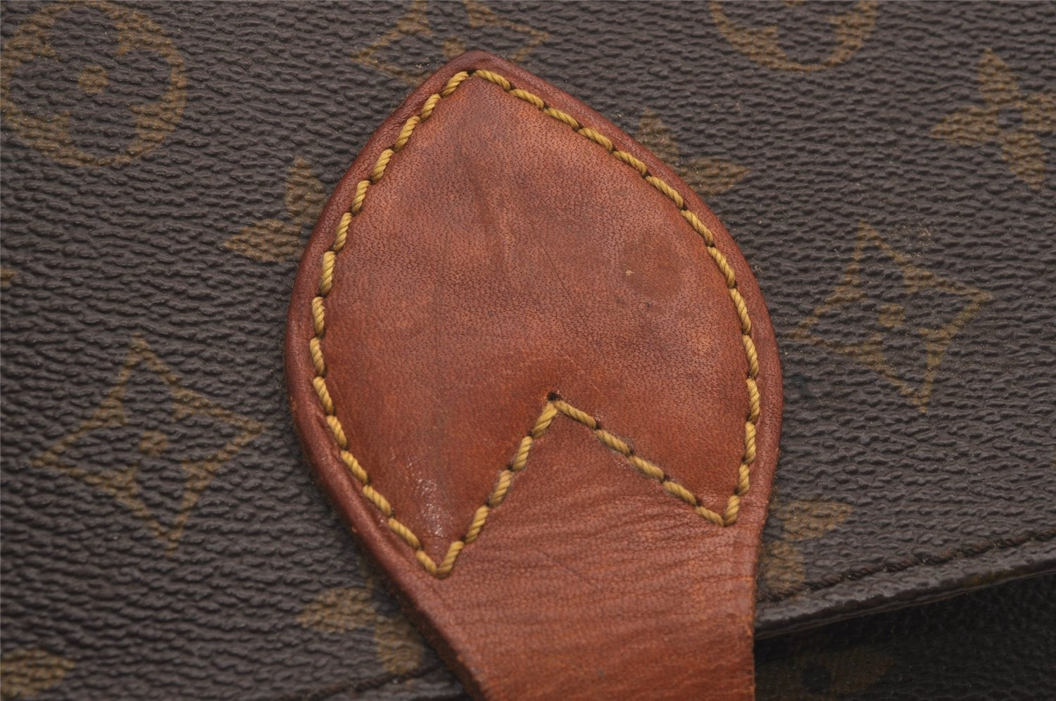 Authentic Louis Vuitton Monogram Cartouchiere MM Shoulder Bag Old Model 4239J