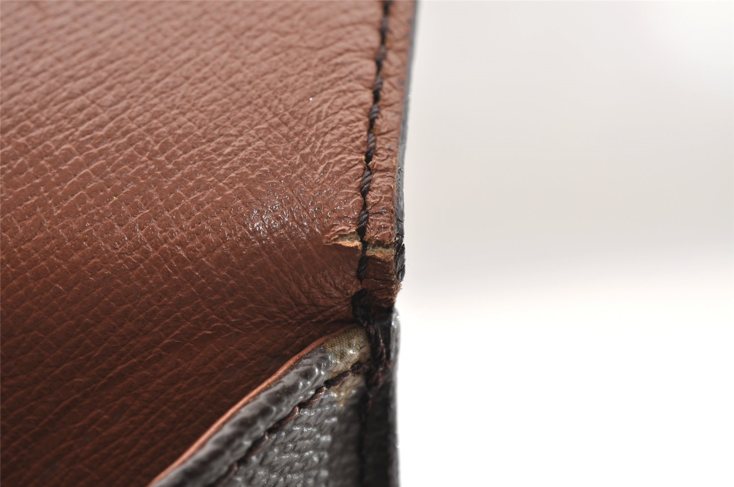 Authentic Louis Vuitton Monogram Saint Cloud MM M51243 Shoulder Cross Bag 4241I