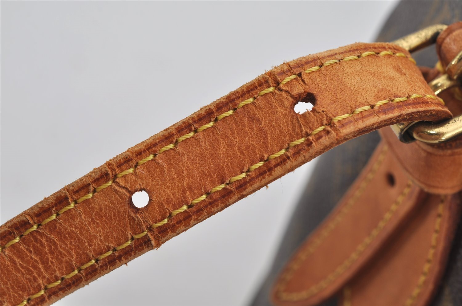 Authentic Louis Vuitton Monogram Bucket PM Shoulder Tote Bag M42238 Junk 4241J