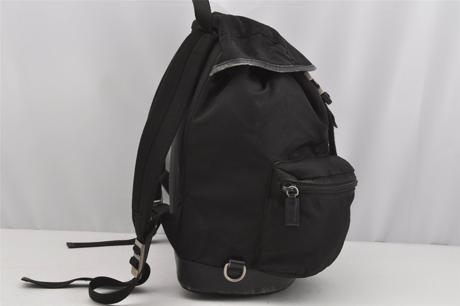 Authentic PRADA Vintage Nylon Tessuto Leather Drawstring Backpack Black 4242J