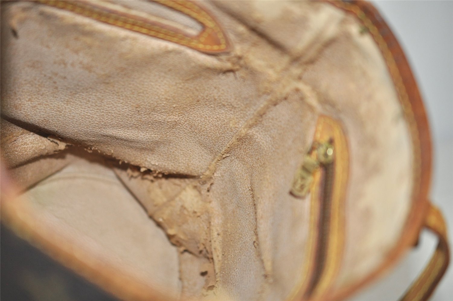 Authentic Louis Vuitton Monogram Bucket PM Shoulder Tote Bag M42238 Junk 4243I