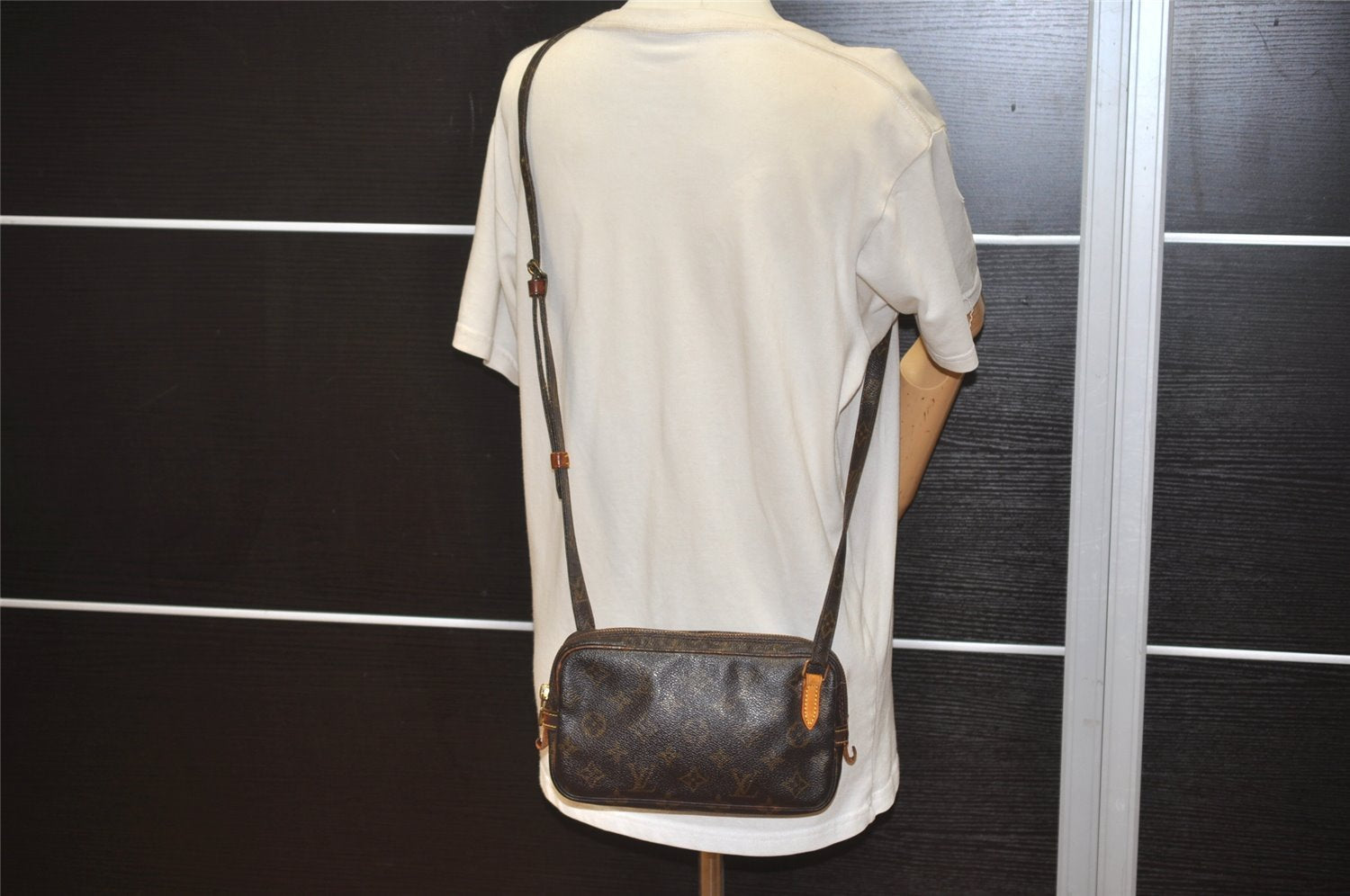 Auth Louis Vuitton Monogram Marly Bandouliere Shoulder Cross Bag M51828 LV 4250J