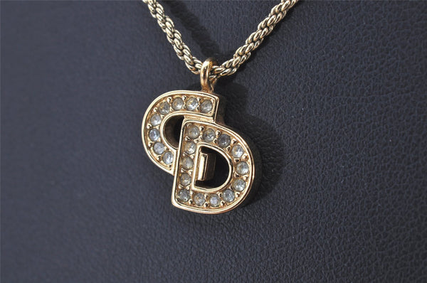 Authentic Christian Dior Gold Tone Chain Rhinestone Pendant Necklace CD 4254K