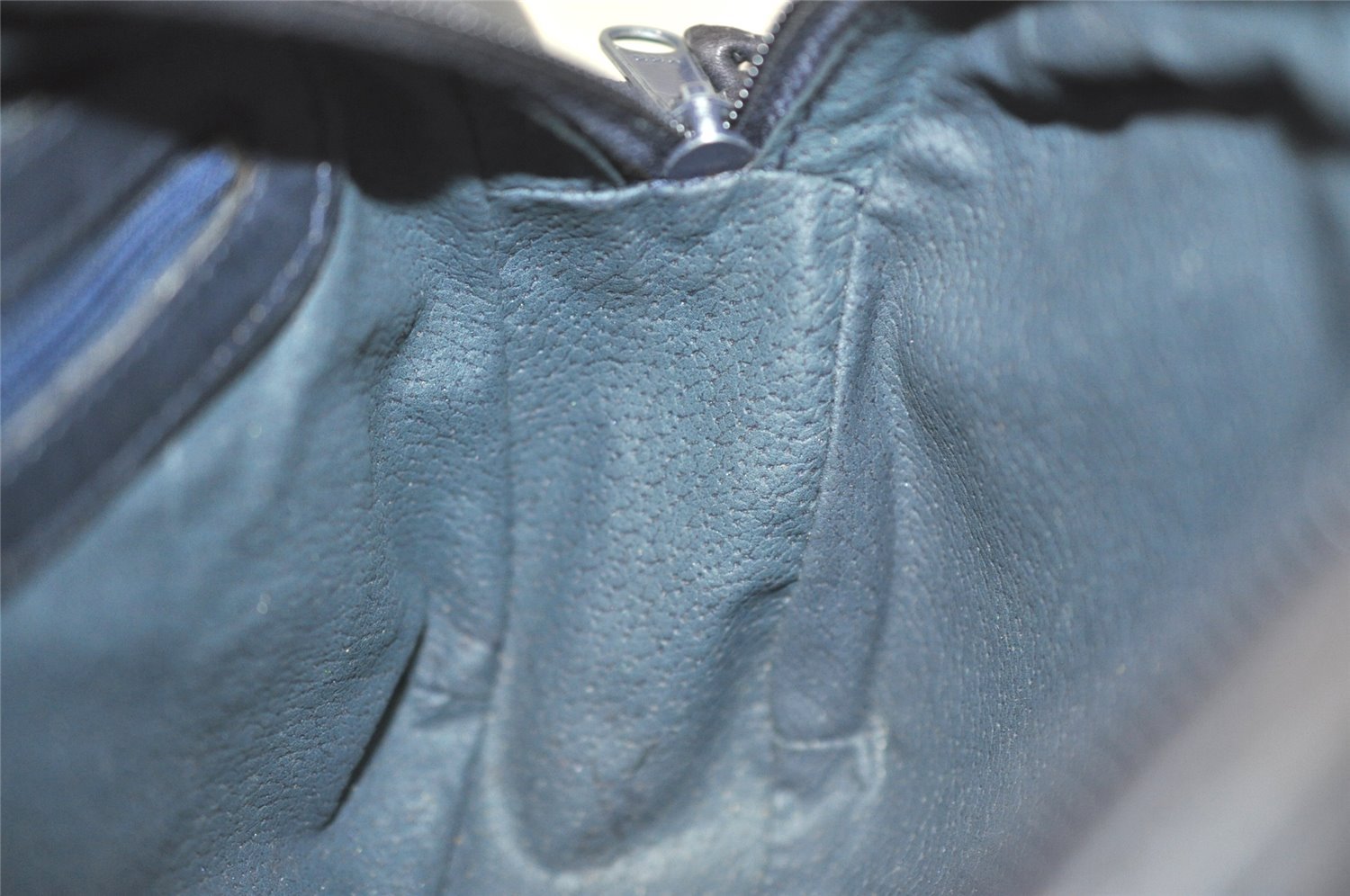 Authentic GUCCI Shoulder Cross Body Bag Purse GG PVC Leather Navy Blue 4255I