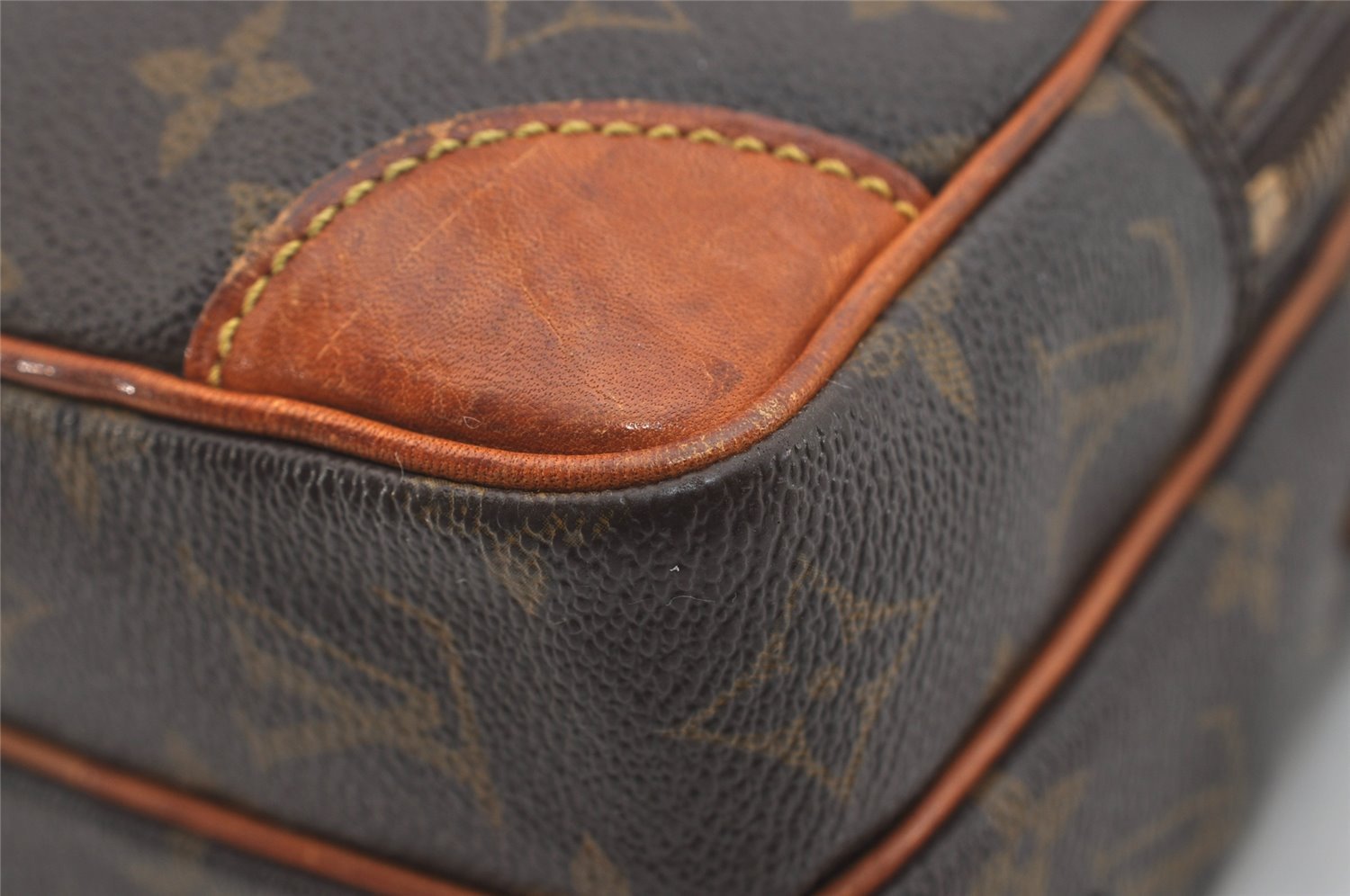 Authentic Louis Vuitton Monogram Amazone Shoulder Cross Bag M45236 Junk 4255J