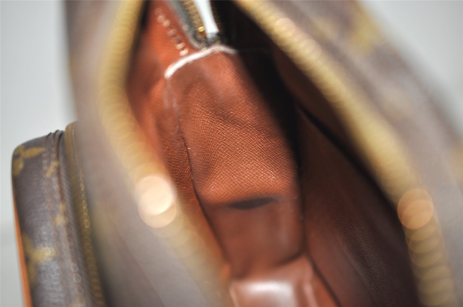 Authentic Louis Vuitton Monogram Amazone Shoulder Cross Bag M45236 Junk 4255J