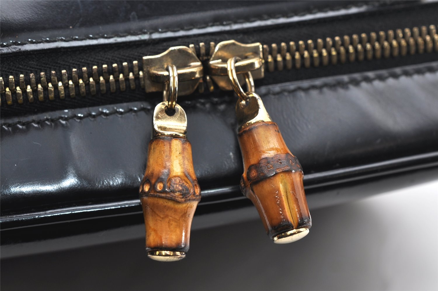 Authentic GUCCI Bamboo 2way Hand Shoulder Bag Purse Enamel Black Junk 4259K