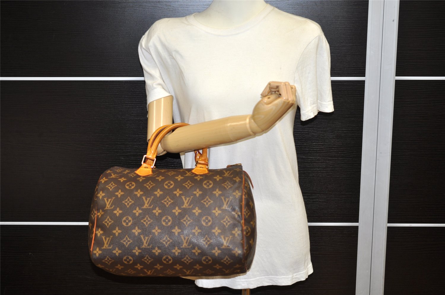 Authentic Louis Vuitton Monogram Speedy 30 Hand Boston Bag M41526 LV 4265K