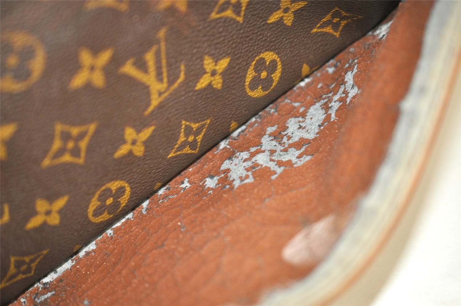 Authentic Louis Vuitton Monogram Compiegne 28 Clutch Hand Bag M51845 LV 4266I