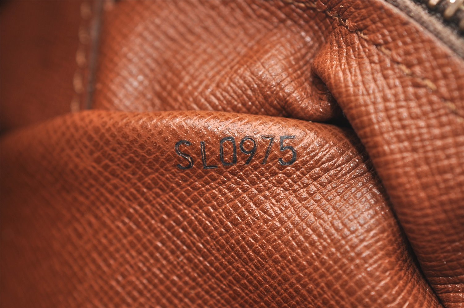 Authentic Louis Vuitton Monogram Compiegne 28 Clutch Hand Bag M51845 LV 4266I