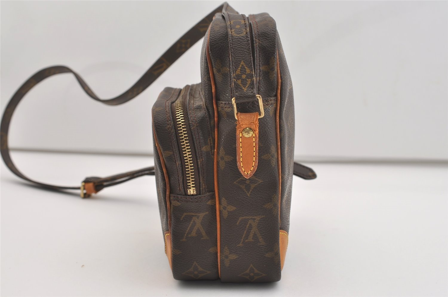 Authentic Louis Vuitton Monogram Amazone Shoulder Cross Body Bag M45236 LV 4267J