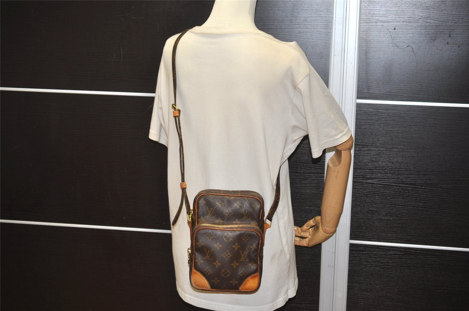 Authentic Louis Vuitton Monogram Amazone Shoulder Cross Body Bag M45236 LV 4267J