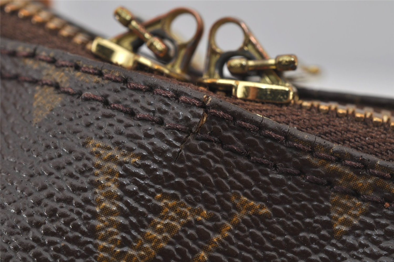 Authentic Louis Vuitton Monogram Alma Hand Bag Purse M51130 LV Junk 4269J