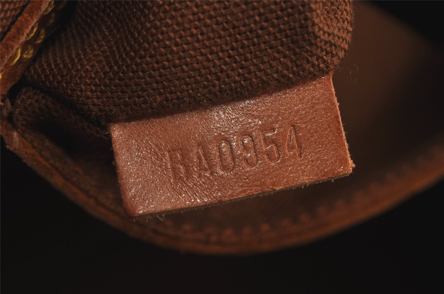 Authentic Louis Vuitton Monogram Alma Hand Bag Purse M51130 LV Junk 4269J