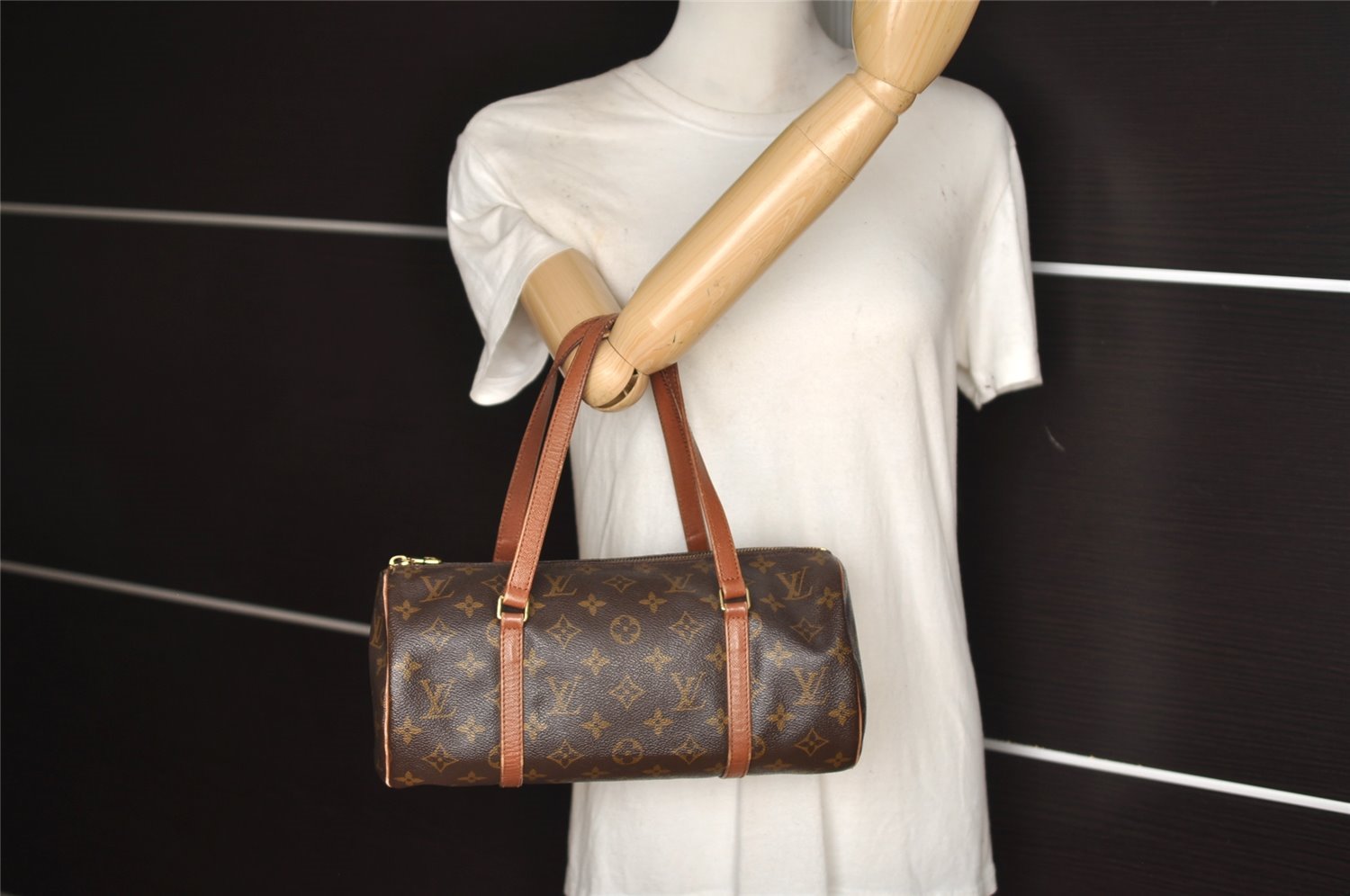Authentic Louis Vuitton Monogram Papillon 30 Hand Bag Old Model LV 4270J
