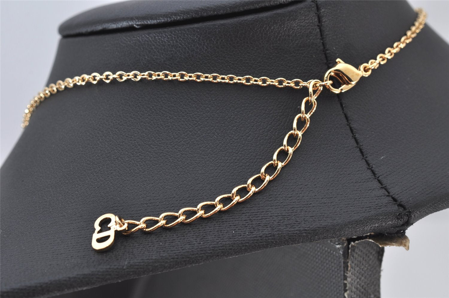 Authentic Christian Dior Gold Tone Chain Pendant Necklace CD Box 4273K