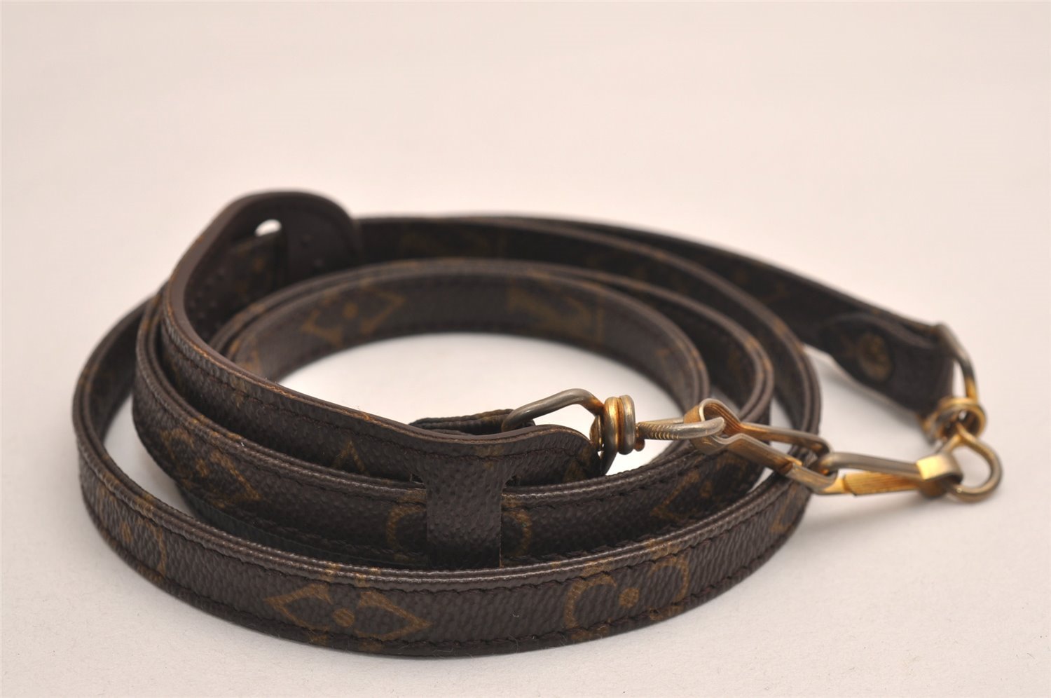 Authentic Louis Vuitton Monogram Shoulder Strap Old Model 50.8