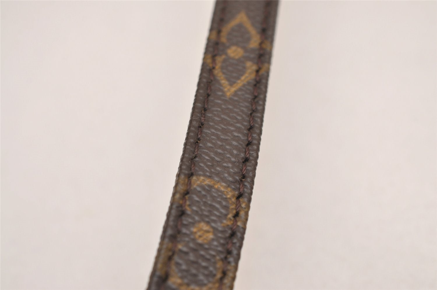 Authentic Louis Vuitton Monogram Shoulder Strap Old Model 50.8