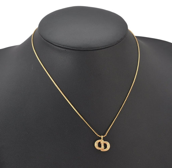 Authentic Christian Dior Gold Tone Rhinestone Chain Pendant Necklace CD 4274K