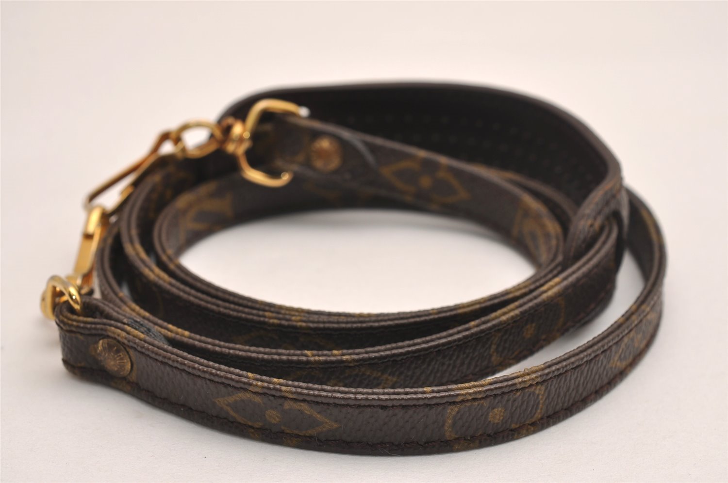 Authentic Louis Vuitton Monogram Shoulder Strap Old Model 50.8