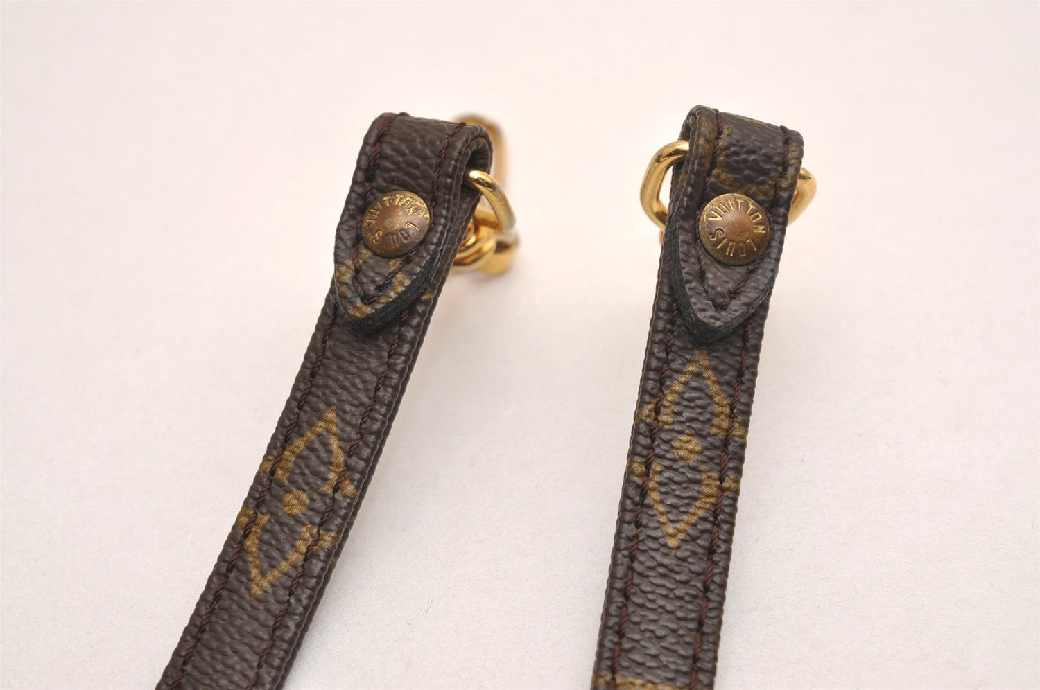 Authentic Louis Vuitton Monogram Shoulder Strap Old Model 50.8