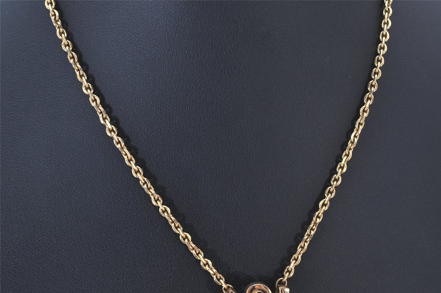 Authentic YVES SAINT LAURENT Rhinestone Necklace Chain Pendant Gold 4275K