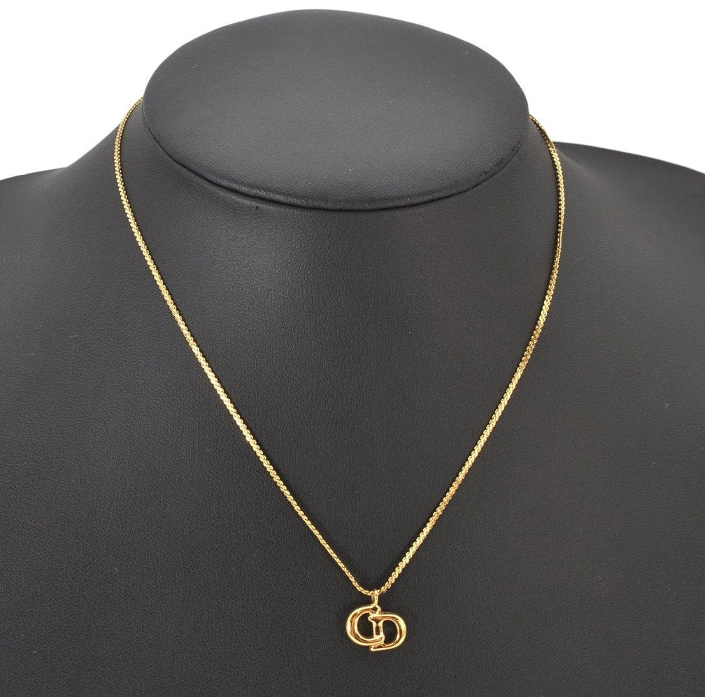 Authentic Christian Dior Gold Tone Chain Pendant Necklace CD 4276K