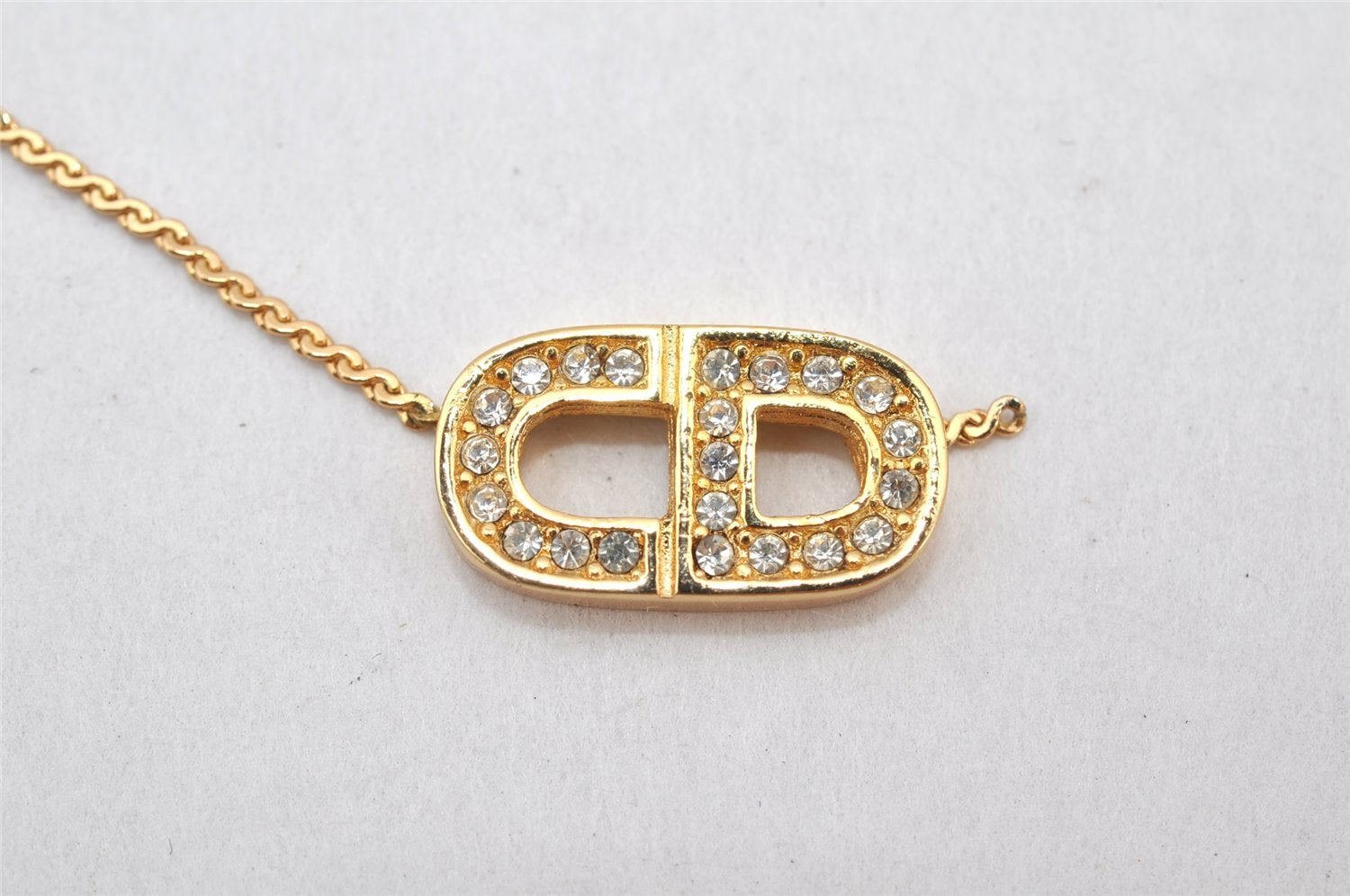 Authentic Christian Dior Gold Tone Chain Rhinestone Pendant Necklace Junk 4277K