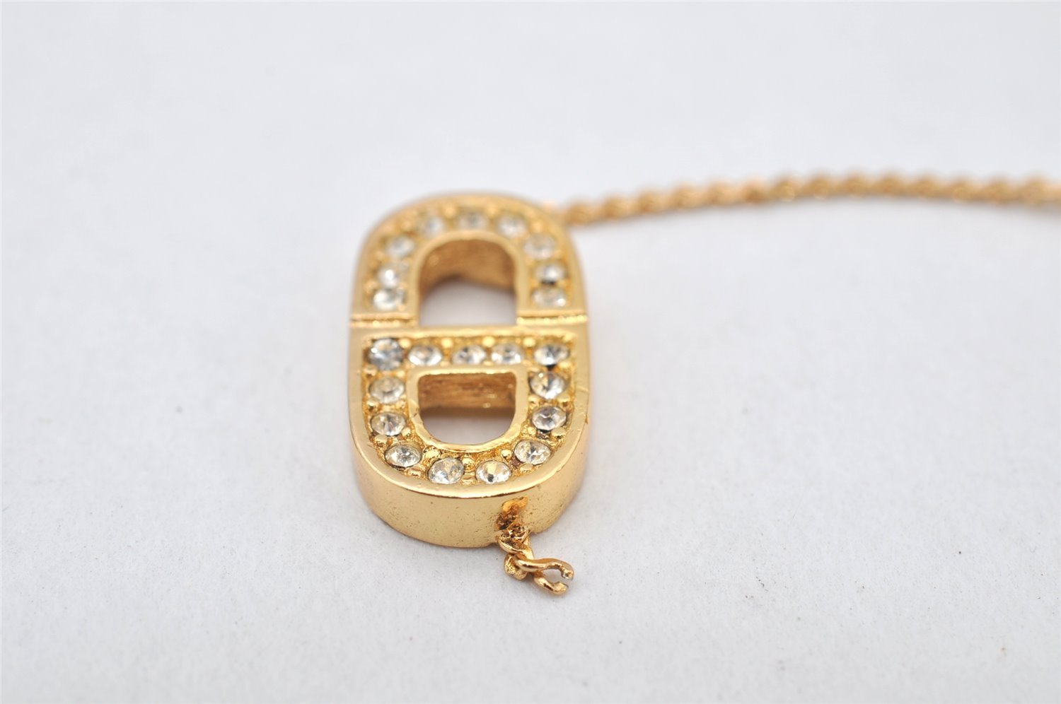 Authentic Christian Dior Gold Tone Chain Rhinestone Pendant Necklace Junk 4277K