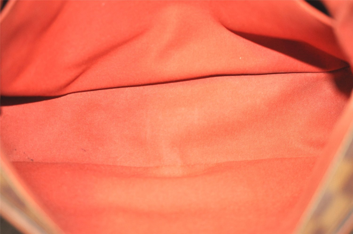 Authentic Louis Vuitton Damier Bastille Shoulder Cross Body Bag N45258 LV 4280I