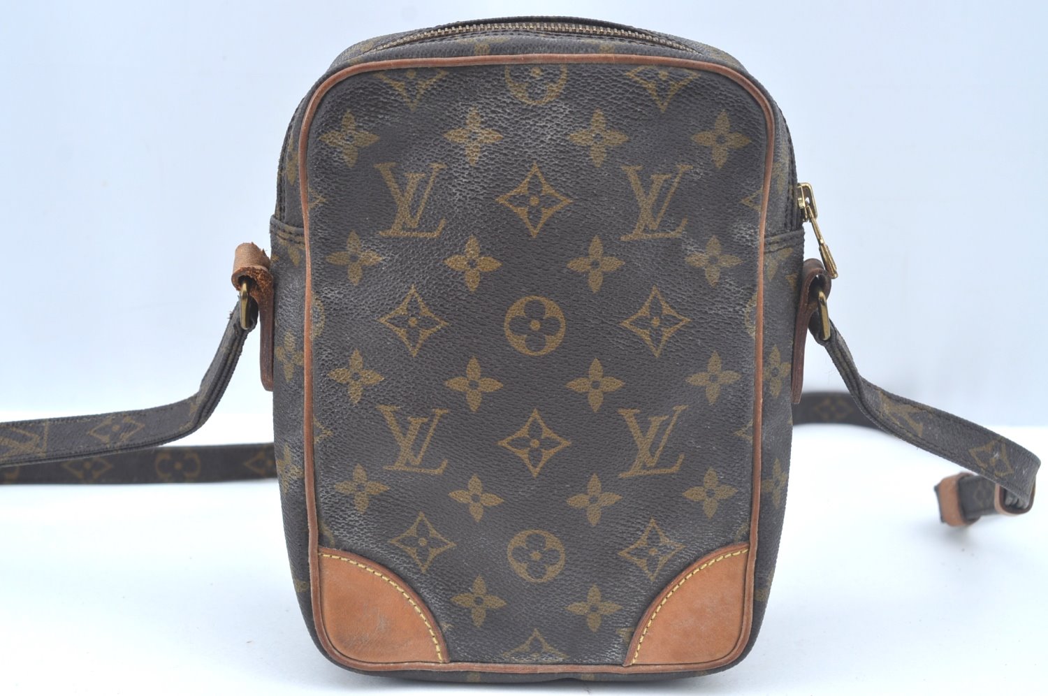 Authentic Louis Vuitton Monogram Amazone Shoulder Cross Body Bag M45236 LV 4281I