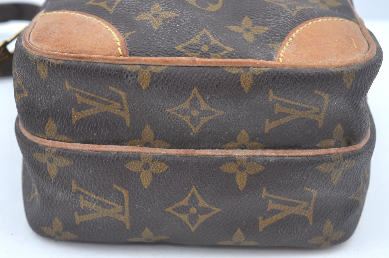 Authentic Louis Vuitton Monogram Amazone Shoulder Cross Body Bag M45236 LV 4281I