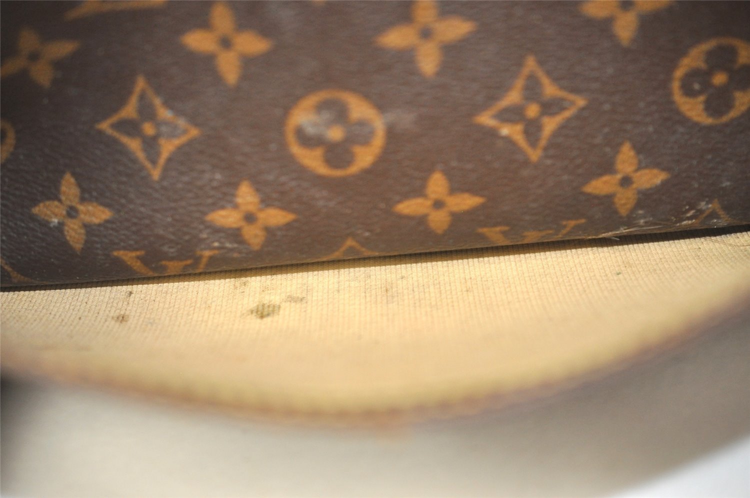 Authentic Louis Vuitton Monogram Reporter PM Shoulder Cross Bag M45254 LV 4282I