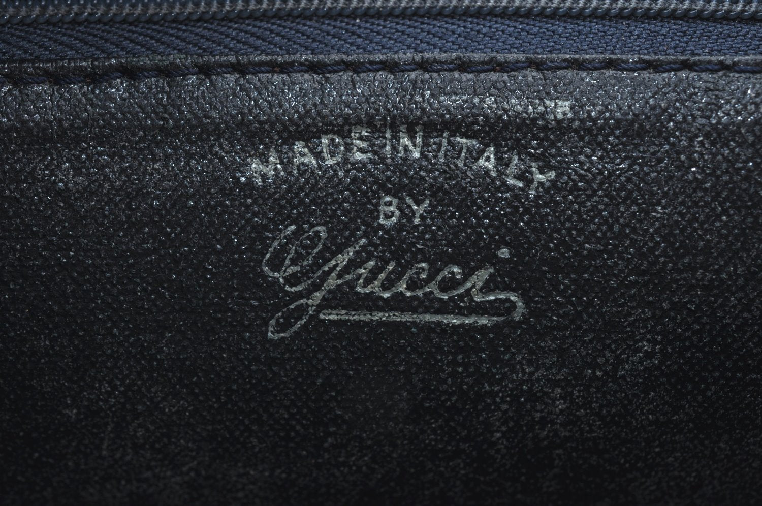 Authentic GUCCI Vintage Shoulder Cross Body Bag Purse Canvas Leather Navy 4284H