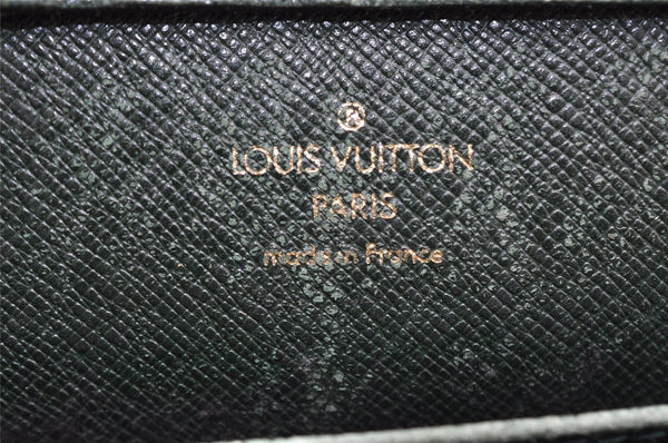 Authentic Louis Vuitton Taiga Baikal Clutch Hand Bag Purse Green M30184 LV 4284I