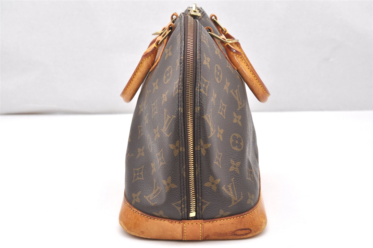 Authentic Louis Vuitton Monogram Alma Hand Bag Purse M51130 LV 4286K