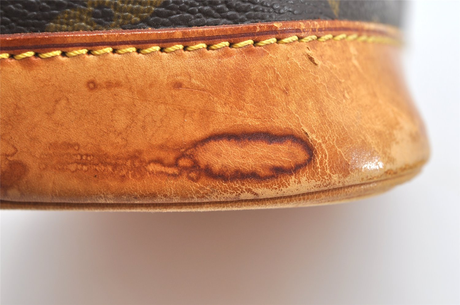 Authentic Louis Vuitton Monogram Alma Hand Bag Purse M51130 LV 4286K