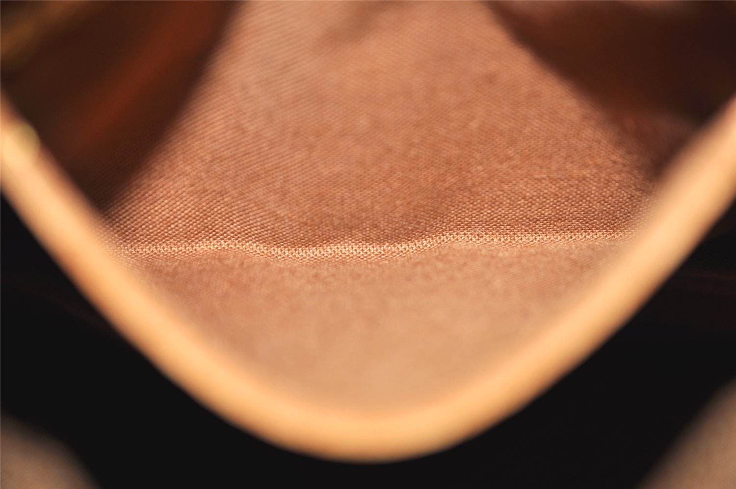 Authentic Louis Vuitton Monogram Alma Hand Bag Purse M51130 LV 4286K