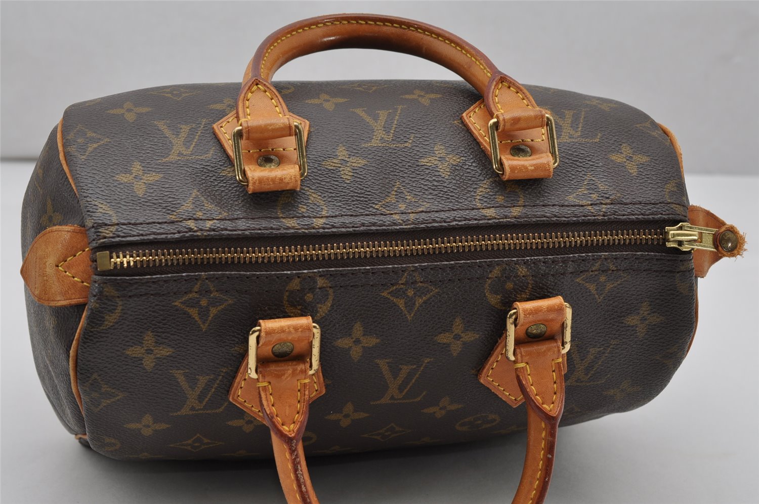 Authentic Louis Vuitton Monogram Speedy 25 Boston Hand Bag M41528 LV 4292K