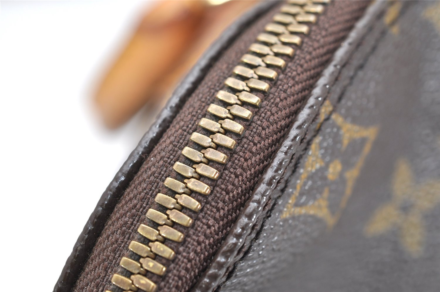 Authentic Louis Vuitton Monogram Alma Hand Bag Purse M51130 LV 4294K