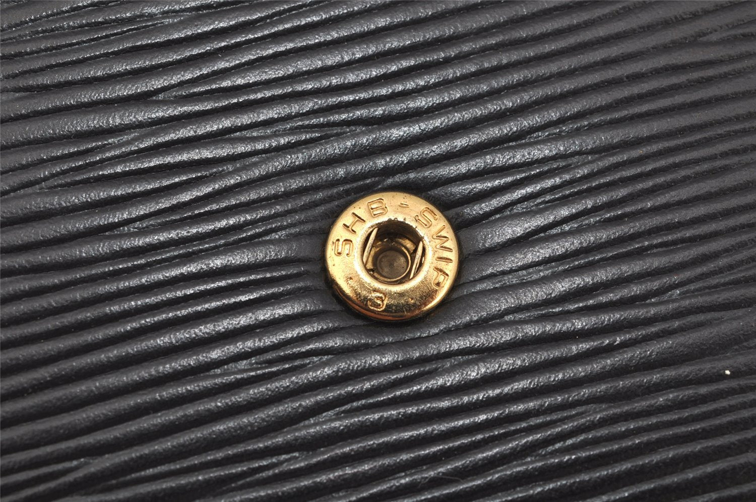 Authentic Louis Vuitton Epi Montaigne 27 Clutch Hand Bag Black M52652 LV 4295I