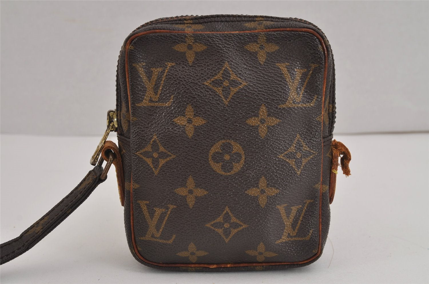 Auth Louis Vuitton Monogram Mini Poche Danube Shoulder Bag M45268 Junk 4295J